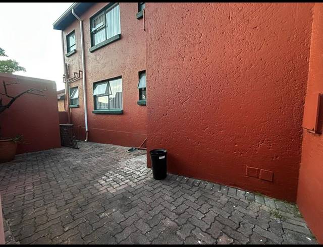 3 BEDROOM PROPERTY TO RENT IN VORNA VALLEY